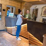 Szálloda Alpin Panoramahotel Laerchenhof Heiligenblut