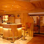 Alpin Panoramahotel Laerchenhof 4*
