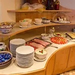 Alpin Panoramahotel Laerchenhof 4*