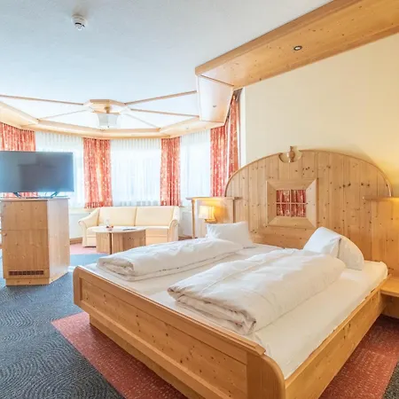 Alpin Panoramahotel Laerchenhof 호텔 하일리겐불루트