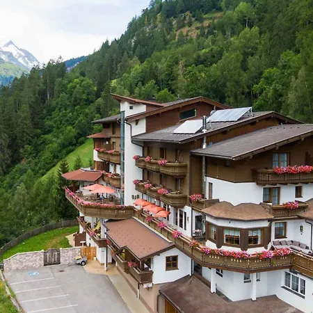 Alpin Panoramahotel Laerchenhof 酒店 4*