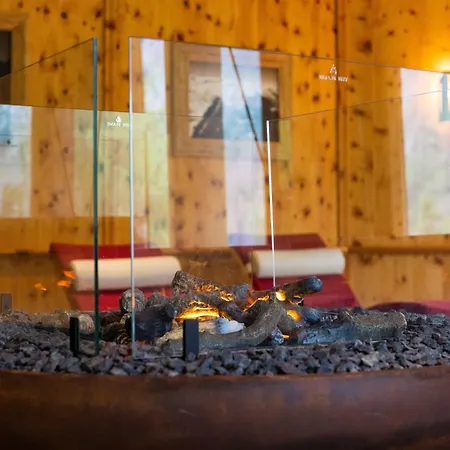 Alpin Panoramahotel Laerchenhof 4* 海利根布卢特