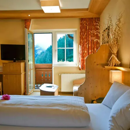 Panoramahotel Larchenhof Hotel Heiligenblut