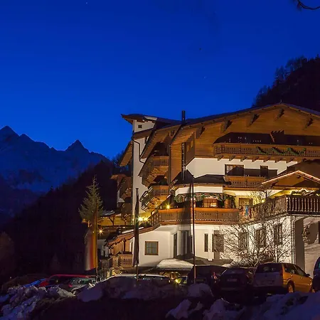 Panoramahotel Larchenhof 4*