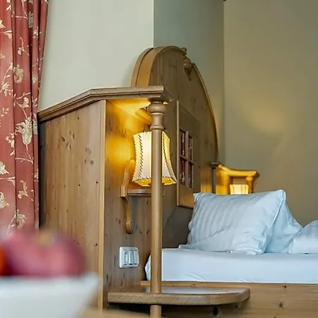 Alpin Panoramahotel Laerchenhof Hotel 4*
