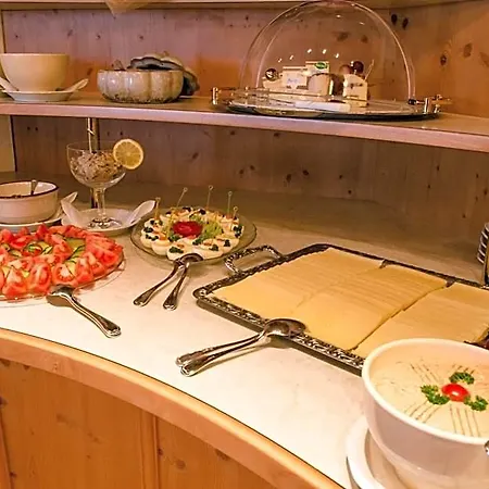 Alpin Panoramahotel Laerchenhof 4* Heiligenblut