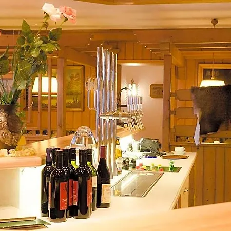 Alpin Panoramahotel Laerchenhof Hotel
