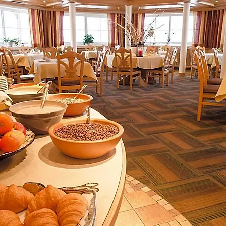 Alpin Panoramahotel Laerchenhof 4* Heiligenblut