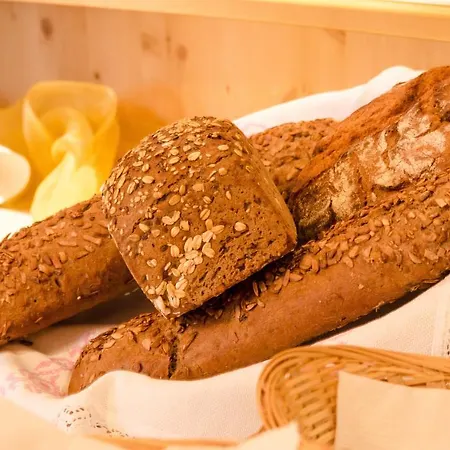 Panoramahotel Larchenhof Hotel 4*