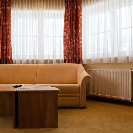 Alpin Panoramahotel Laerchenhof 4* 하일리겐불루트