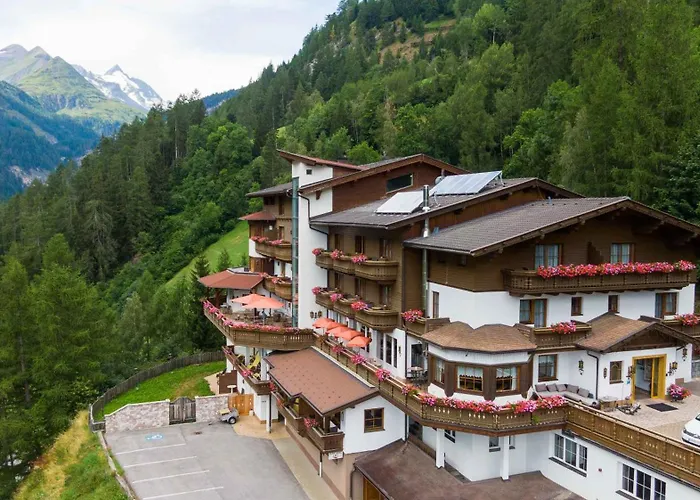 Alpin Panoramahotel Laerchenhof Hotel 4*