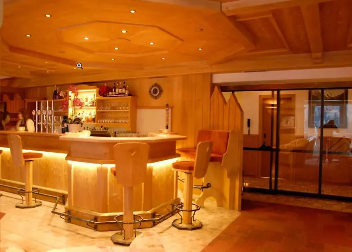 Panoramahotel Larchenhof 4*