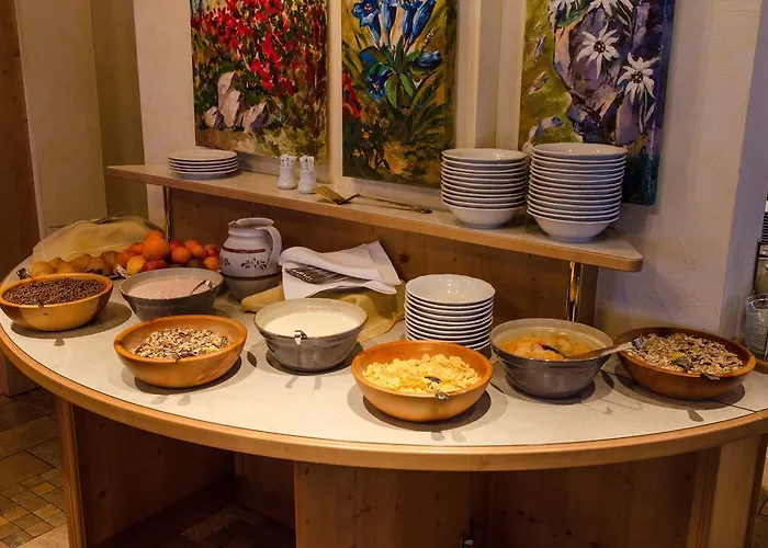 Hotel Panoramahotel Larchenhof 4*